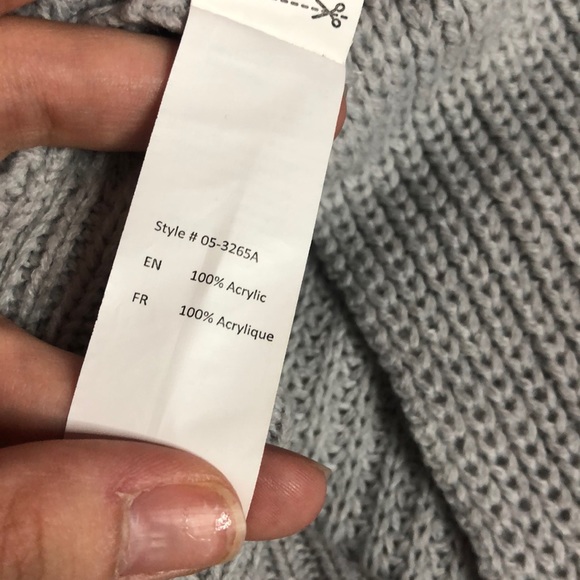 Grey Urban Heritage sweater - Picture 4 of 4